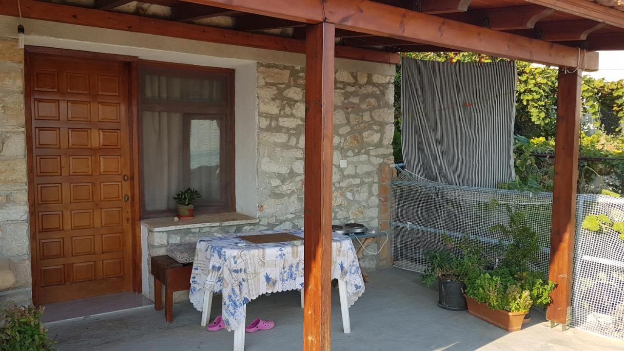 Stone House Otel Himarë Dış mekan fotoğraf